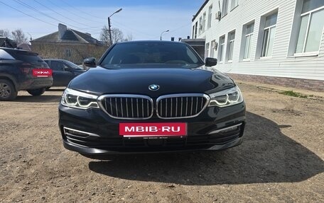 BMW 5 серия, 2019 год, 3 555 000 рублей, 2 фотография