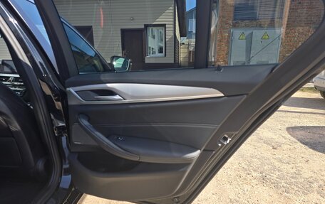 BMW 5 серия, 2019 год, 3 555 000 рублей, 34 фотография