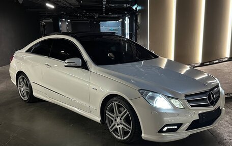 Mercedes-Benz E-Класс, 2011 год, 1 650 000 рублей, 5 фотография