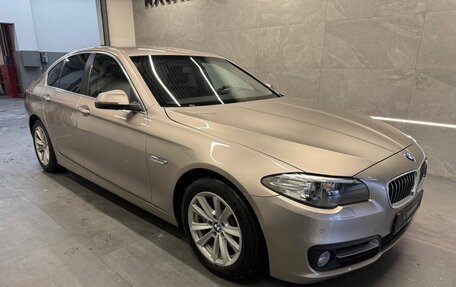 BMW 5 серия, 2016 год, 2 099 000 рублей, 3 фотография