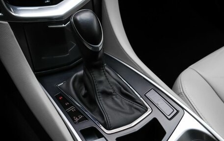 Cadillac SRX II рестайлинг, 2013 год, 1 950 000 рублей, 15 фотография