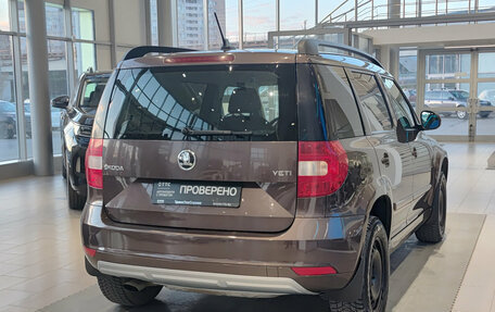 Skoda Yeti I рестайлинг, 2017 год, 1 552 000 рублей, 6 фотография