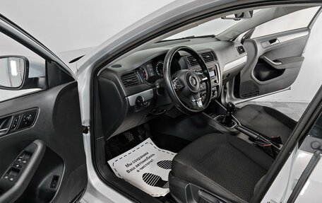 Volkswagen Jetta VI, 2012 год, 889 000 рублей, 5 фотография