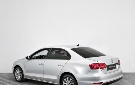 Volkswagen Jetta VI, 2012 год, 889 000 рублей, 4 фотография