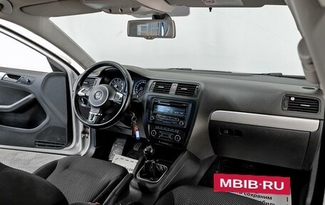 Volkswagen Jetta VI, 2012 год, 889 000 рублей, 8 фотография