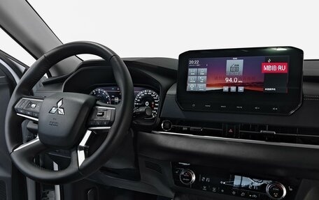 Mitsubishi Outlander, 2023 год, 3 999 000 рублей, 11 фотография