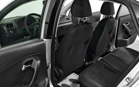 Volkswagen Polo VI (EU Market), 2013 год, 1 075 000 рублей, 11 фотография