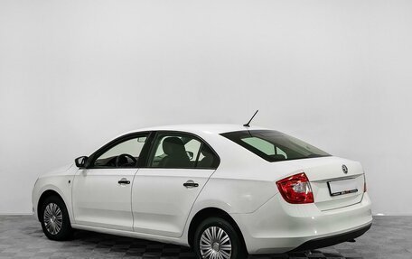 Skoda Rapid I, 2015 год, 1 365 000 рублей, 4 фотография