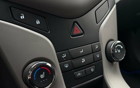 Chevrolet Cruze II, 2010 год, 895 000 рублей, 19 фотография