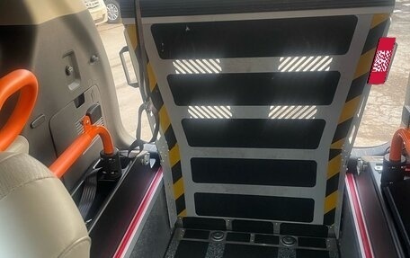 KIA Carnival, 2020 год, 6 800 000 рублей, 3 фотография