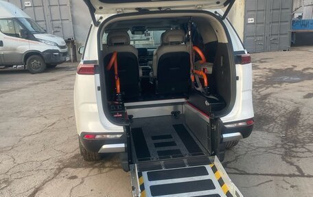 KIA Carnival, 2020 год, 6 800 000 рублей, 8 фотография