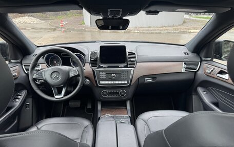 Mercedes-Benz GLE, 2017 год, 4 900 000 рублей, 11 фотография