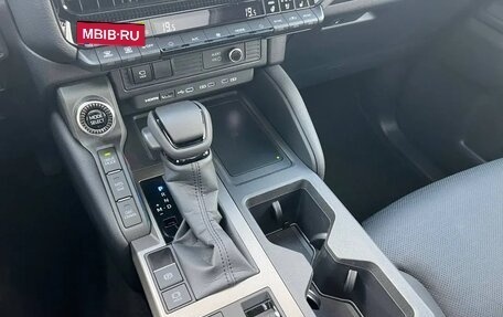 Toyota Land Cruiser Prado, 2026 год, 12 200 000 рублей, 12 фотография