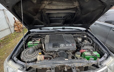 Toyota Hilux VII, 2012 год, 2 800 000 рублей, 2 фотография