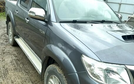 Toyota Hilux VII, 2012 год, 2 800 000 рублей, 6 фотография