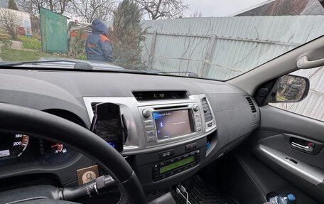 Toyota Hilux VII, 2012 год, 2 800 000 рублей, 15 фотография