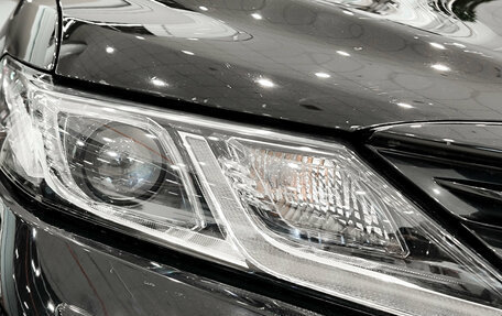 Toyota Camry, 2018 год, 2 415 000 рублей, 21 фотография