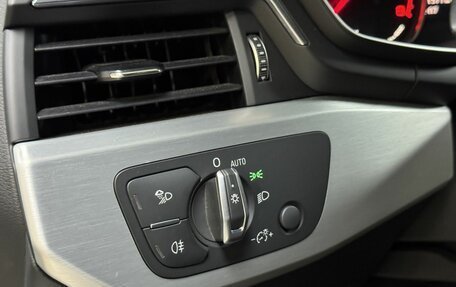 Audi A4, 2019 год, 3 030 000 рублей, 12 фотография