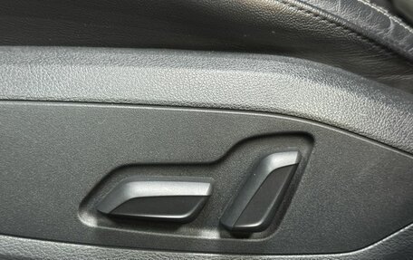 Audi A4, 2019 год, 3 030 000 рублей, 13 фотография