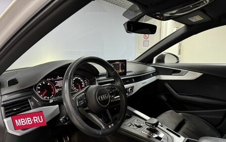 Audi A4, 2019 год, 3 030 000 рублей, 10 фотография