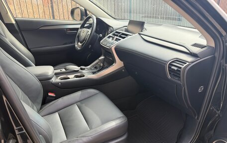 Lexus NX I, 2017 год, 3 600 000 рублей, 14 фотография