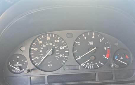 BMW X5, 2002 год, 900 000 рублей, 10 фотография