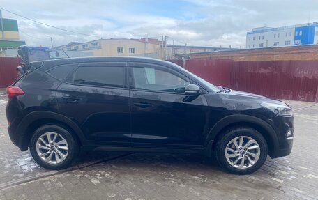 Hyundai Tucson III, 2016 год, 1 750 000 рублей, 5 фотография