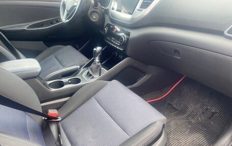 Hyundai Tucson III, 2016 год, 1 750 000 рублей, 9 фотография