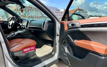 Porsche Cayenne III, 2013 год, 2 850 000 рублей, 23 фотография