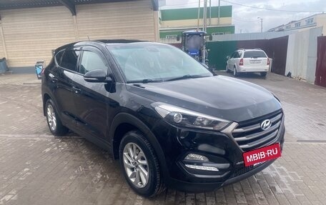 Hyundai Tucson III, 2016 год, 1 750 000 рублей, 4 фотография