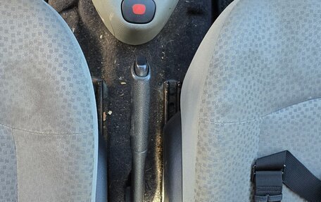 Renault Symbol I, 2005 год, 245 000 рублей, 26 фотография