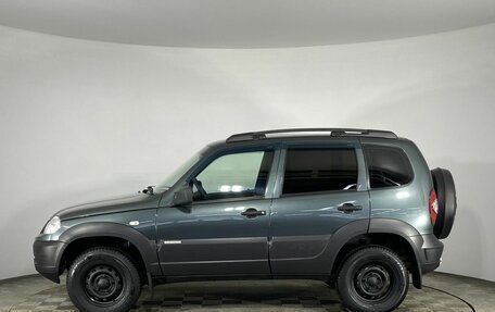 Chevrolet Niva I рестайлинг, 2018 год, 799 000 рублей, 10 фотография