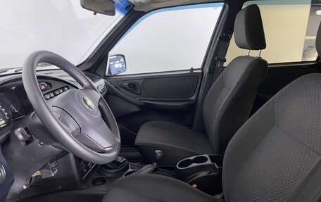 Chevrolet Niva I рестайлинг, 2018 год, 799 000 рублей, 12 фотография