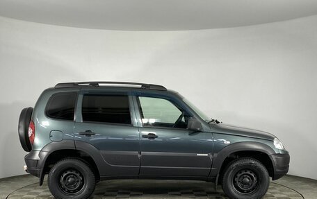 Chevrolet Niva I рестайлинг, 2018 год, 799 000 рублей, 11 фотография