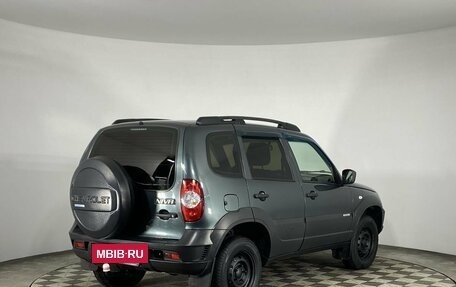 Chevrolet Niva I рестайлинг, 2018 год, 799 000 рублей, 6 фотография