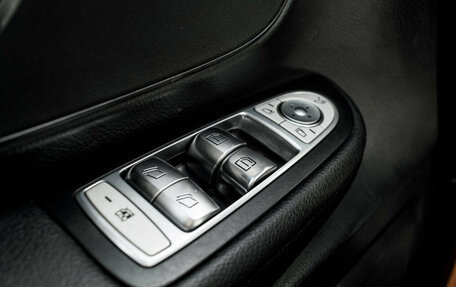 Mercedes-Benz V-Класс, 2018 год, 4 350 000 рублей, 26 фотография