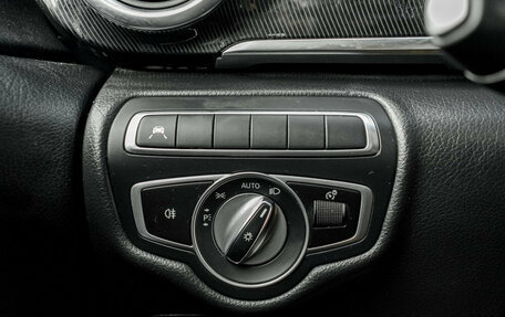 Mercedes-Benz V-Класс, 2018 год, 4 350 000 рублей, 31 фотография