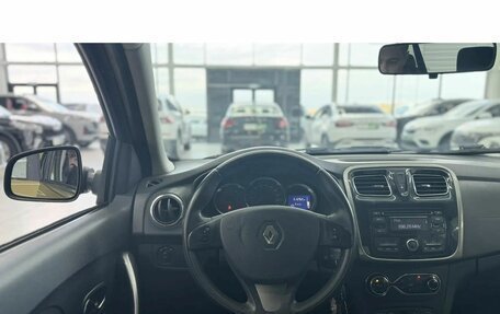 Renault Sandero II рестайлинг, 2015 год, 1 099 000 рублей, 14 фотография