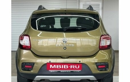 Renault Sandero II рестайлинг, 2015 год, 1 099 000 рублей, 6 фотография