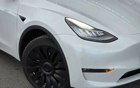 Tesla Model Y I, 2021 год, 4 000 000 рублей, 12 фотография