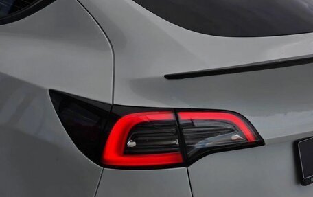 Tesla Model Y I, 2021 год, 4 000 000 рублей, 13 фотография