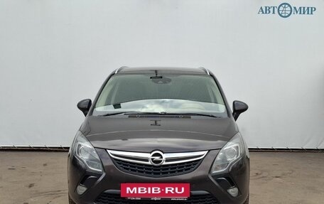 Opel Zafira C рестайлинг, 2014 год, 1 050 000 рублей, 2 фотография