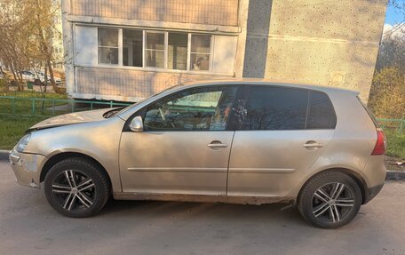 Volkswagen Golf V, 2004 год, 370 000 рублей, 6 фотография