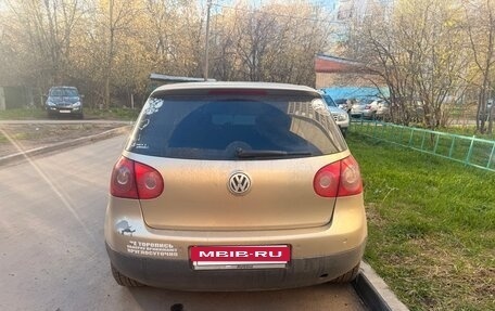 Volkswagen Golf V, 2004 год, 370 000 рублей, 5 фотография