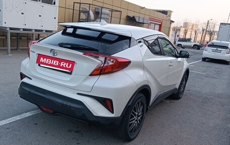 Toyota C-HR I рестайлинг, 2017 год, 1 550 000 рублей, 6 фотография