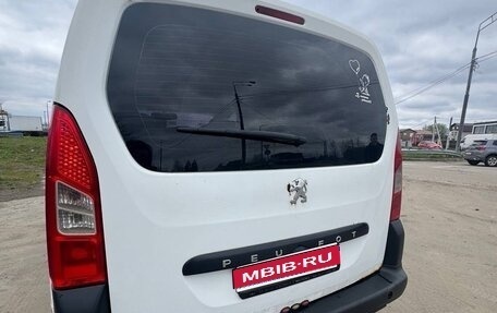 Peugeot Partner II рестайлинг 2, 2010 год, 570 000 рублей, 1 фотография