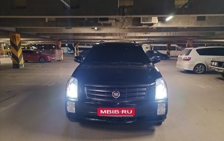 Cadillac SRX II рестайлинг, 2007 год, 746 000 рублей, 13 фотография