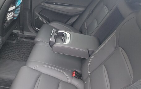 Geely Tugella FY11, 2022 год, 2 700 000 рублей, 8 фотография