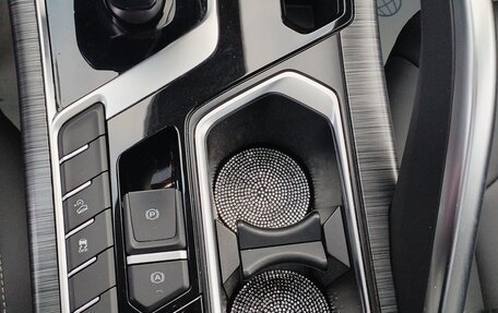 Geely Tugella FY11, 2022 год, 2 700 000 рублей, 13 фотография