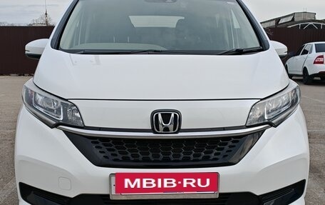 Honda Freed II, 2021 год, 2 000 000 рублей, 3 фотография
